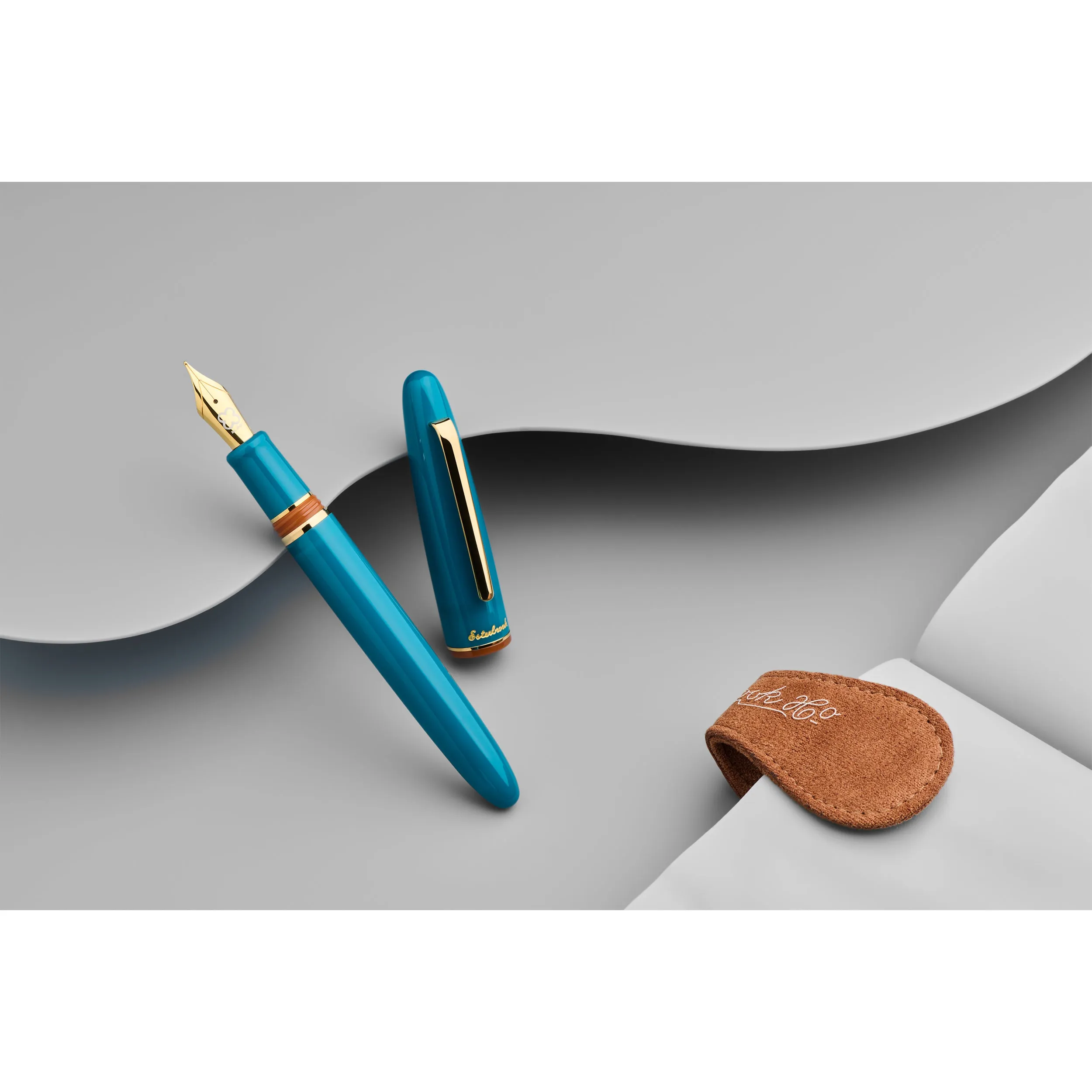 Esterbrook Estie Back to the Lands Regular Fountain Pen in Funky Lake with Gold Trim