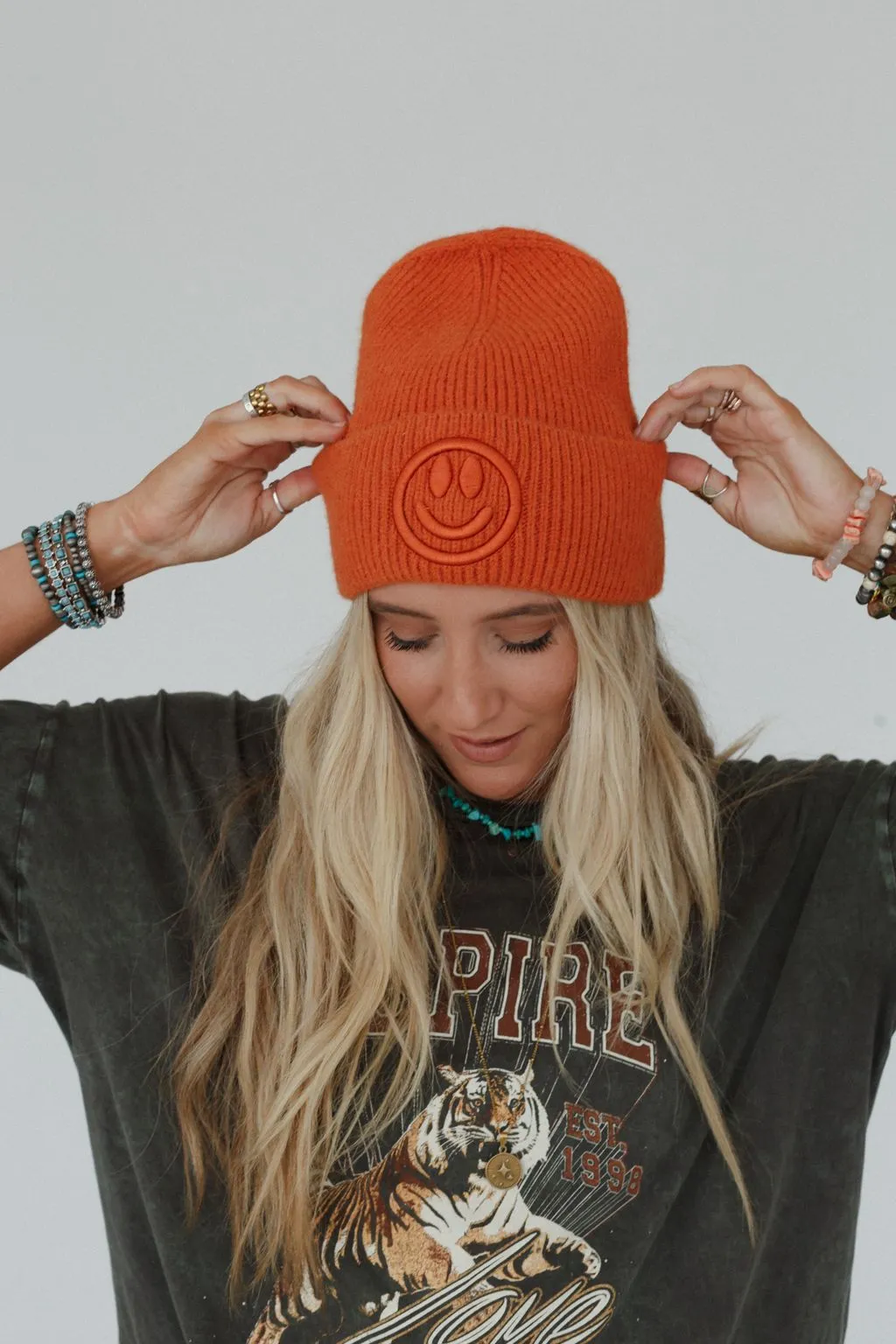 Nesta Smiley Beanie - Orange