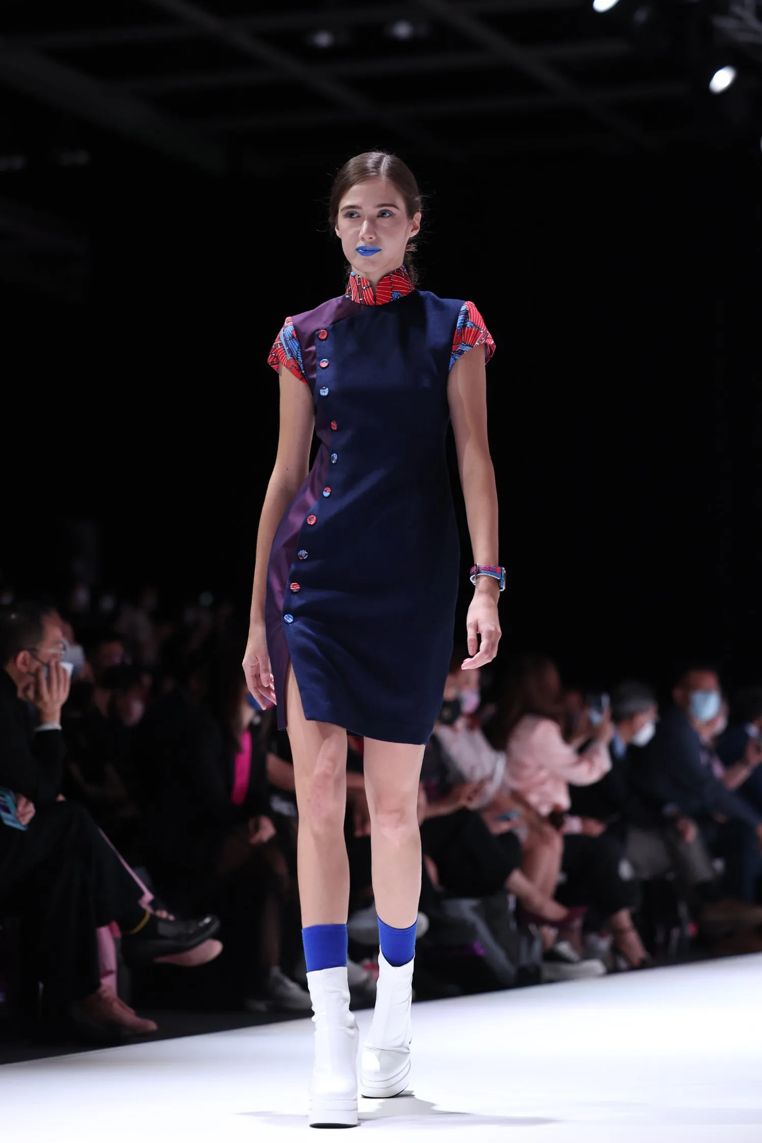 SPARKLE BY KAREN CHAN x  HK Heritage Museum【JUNK PARTY】Eco-Denim Cheongsam (Cap Sleeve / Regular Fit) (紅白藍)