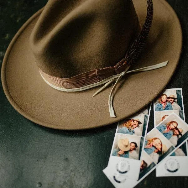 Stetson McCrea Western Wool Hat - in Mushroom with Feather
