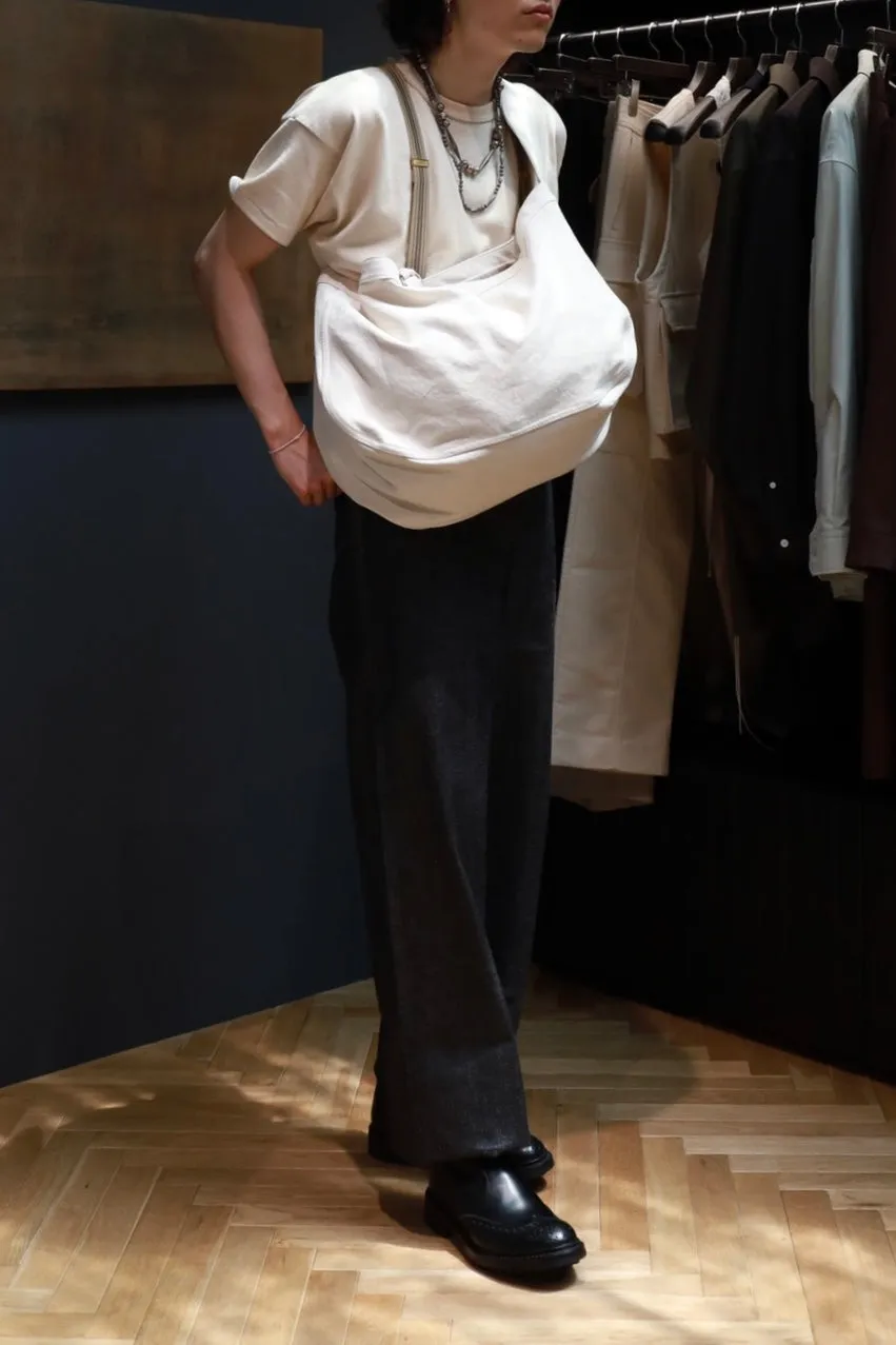 Taiga Takahashi NEWSBOY BAG (IVORY)